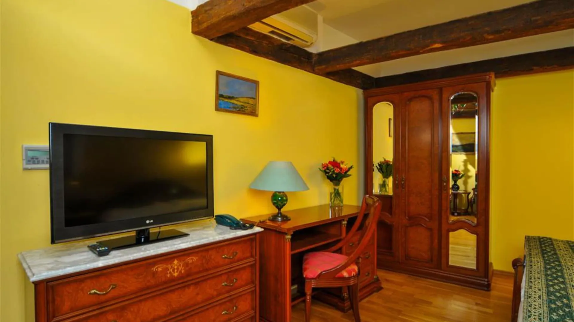 Josephine Old Town Square Hotel - Czech Leading Hotels Praga
