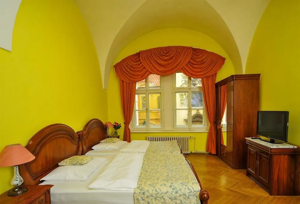 Josephine Old Town Square Hotel - Czech Leading Hotels Praga 4*,