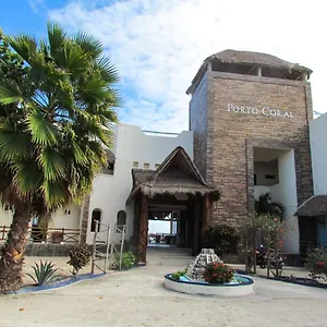 https://porto-coral.quintano-roohotels.com