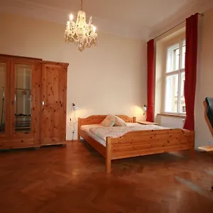 Apartment No 0b Petrinska 18 - Mala Strana, Prague