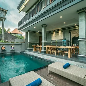 three-dewis-guest-house.ubudhotelsnow.com/
